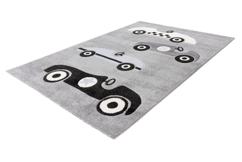 Cozy children’s rug with playful car motif