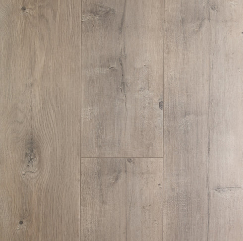 8mm Laminate Flooring - Oakleaf - Mystic Oak