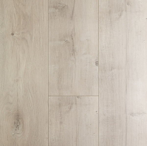 8mm Laminate Flooring - Oakleaf - Nordic Oak