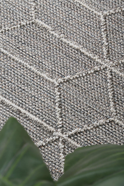 Vanuatu Totori Ash Geometric Flatweave Outdoor Rug - Adore Rugs & Flooring