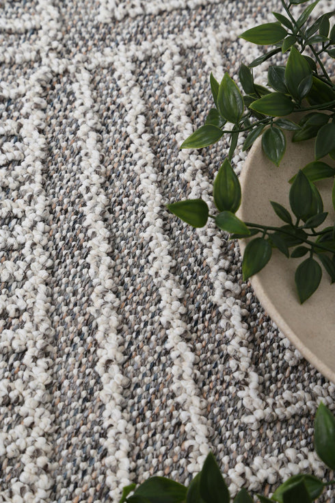 Vanuatu Menapi Ash Geometric Flatweave Outdoor Rug - Adore Rugs & Flooring