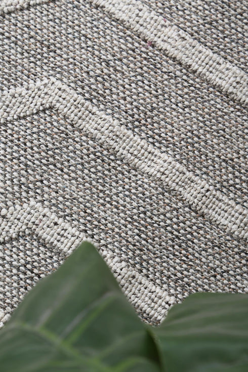 Vanuatu Suri Ash Geometric Flatweave Outdoor Rug - Adore Rugs & Flooring