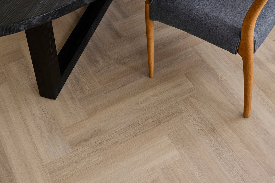 Porcelain Herringbone, 8mm